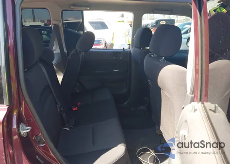 2005 Scion Xb from USA, damaged, VIN JTLKT334X50179370